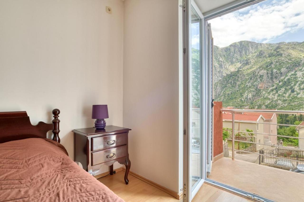 Underhill Royal View Vila Kotor Exterior foto